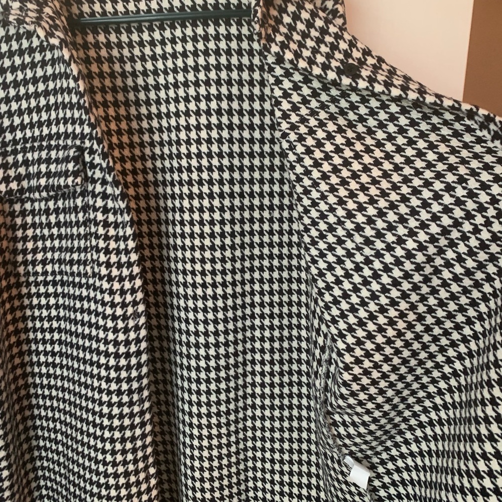 Houndstooth Shacket/Jacket - Picture 2 of 4